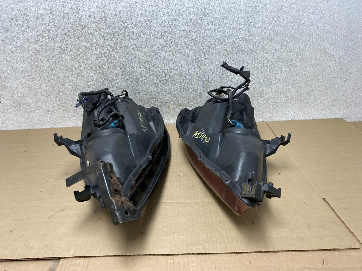 2003 - 2007 Honda Accord Left+Right Set Halogen Headlights AI1430 DW15