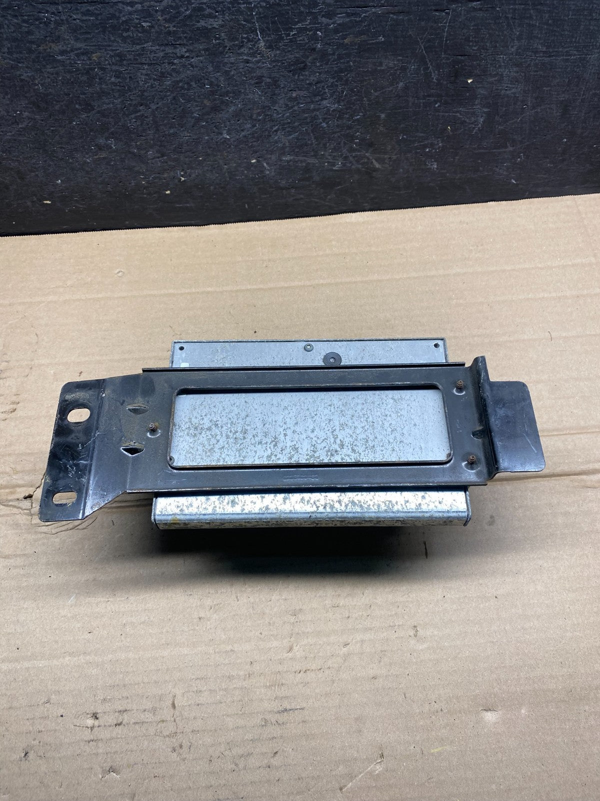 2005 to 2006 Jeep Liberty 3.7L ECU ECM PCM Engine Computer p56044576al AH9589 DG1