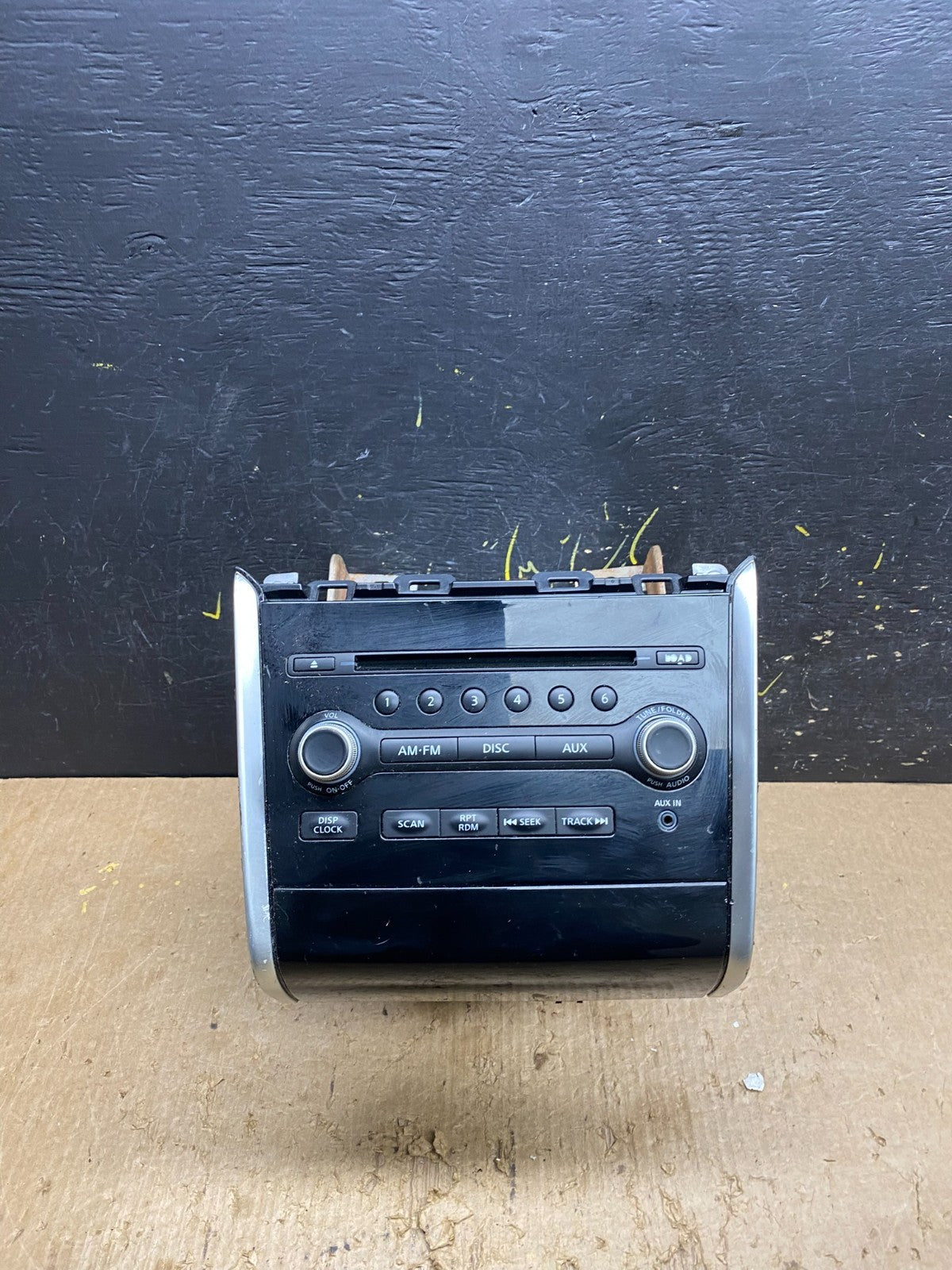 2013 to 2016 Nissan Pathfinder Radio Temperature Climate Control OEM AA0026 DG0