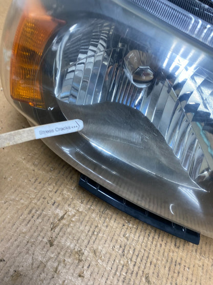 2009-2011 Nissan Cube Right Passenger RH Side Headlight Halogen AE1162 DW4