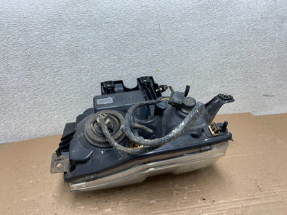 2008 to 2010 Ford F250 Super Duty Right Passenger RH side Headlight AB1516 DW6
