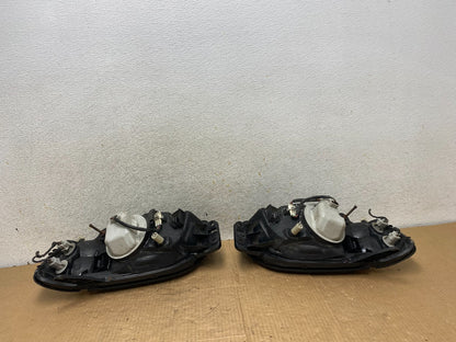 2001 to 2004 Subaru Legacy Outback Left+Right Headlights AI7895 DW7