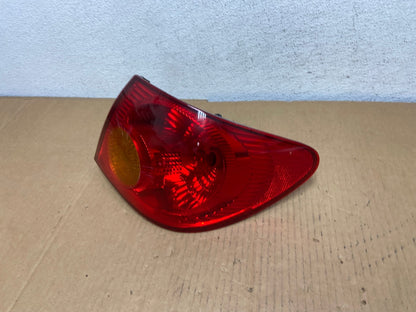2003 to 2005 Toyota Corolla Right Passenger RH Side Tail Light AD0845 LK1