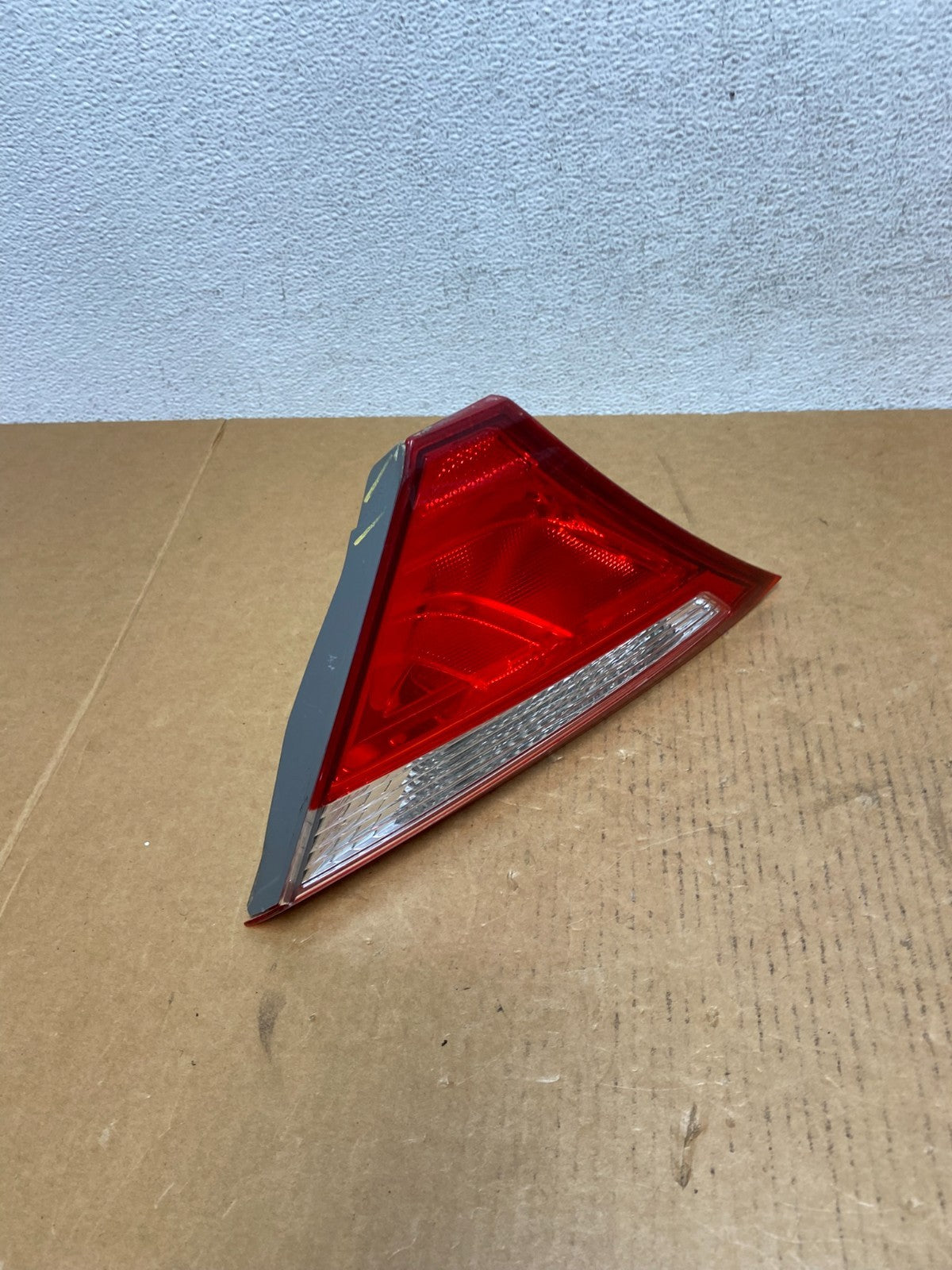 2015 - 2017 Toyota Camry Right Passenger RH Side Tail Light Inner AD9098 DW2