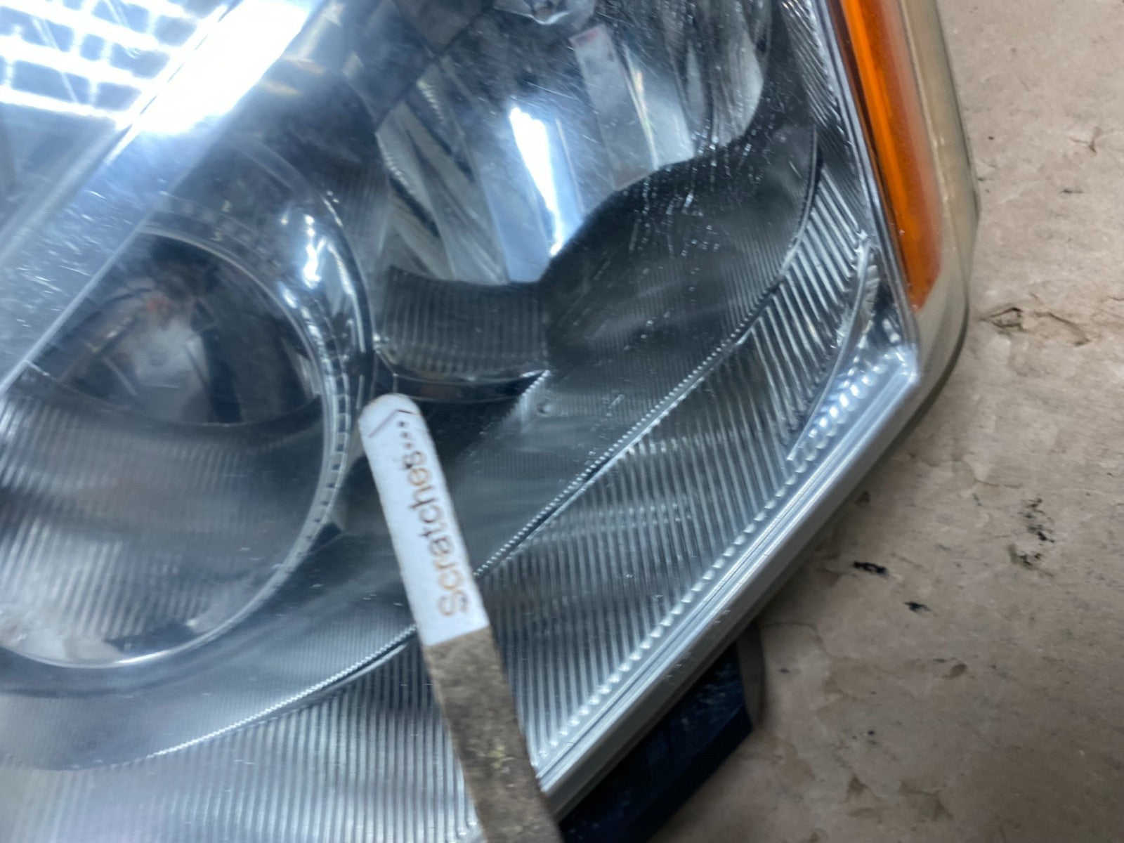 2008 to 2013 Nissan Rogue Left Driver LH Halogen Headlight AG6751 DW3