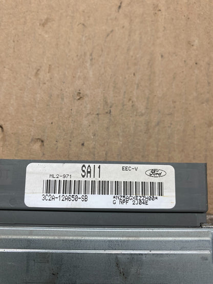 2002 Ford E-Series Van 4.2L Engine Control Module 3c2a-12a650-sb C1626 PS3