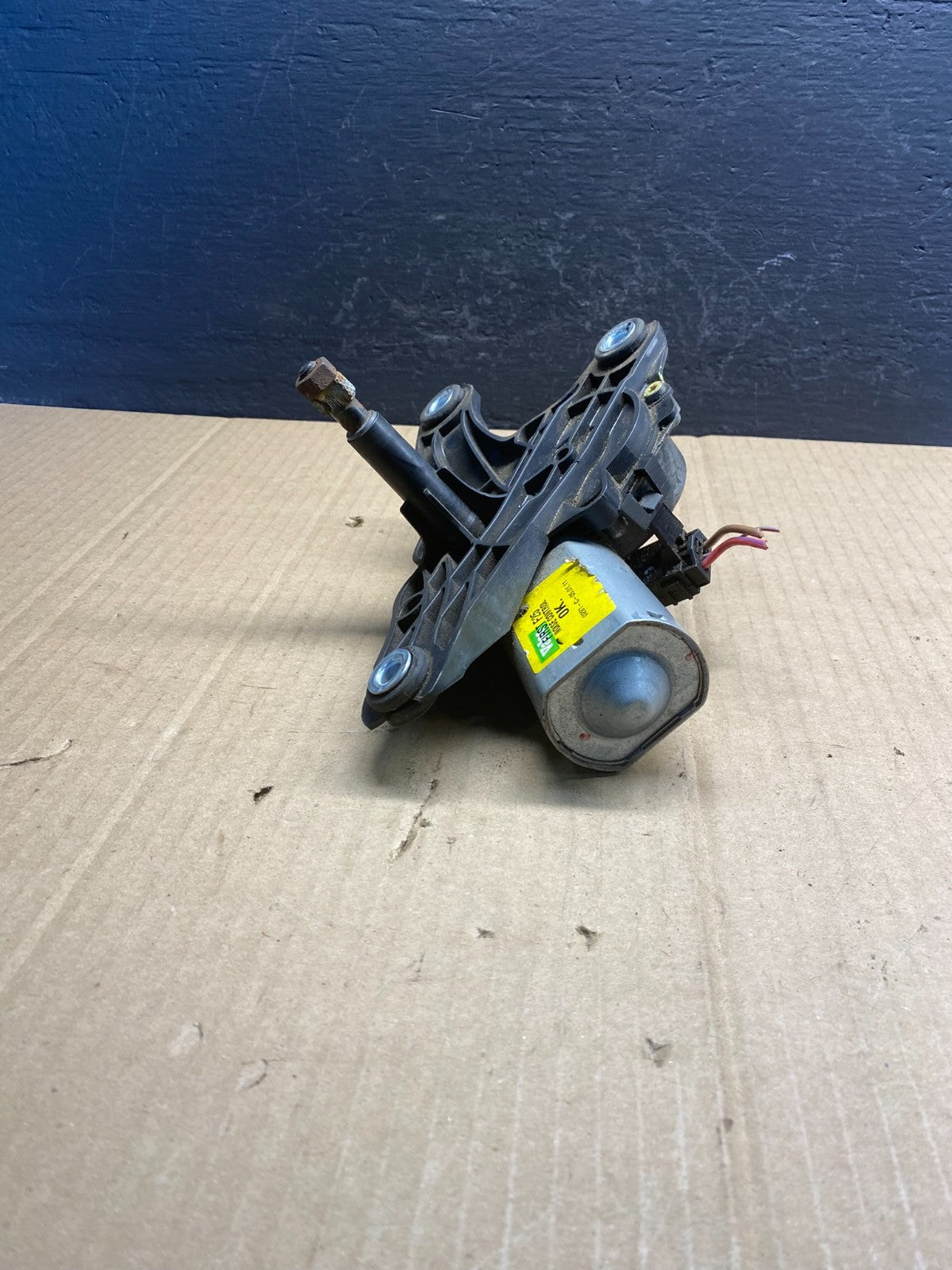 2011 to 2017 BMW X3 Rear Windshield Wiper Motor OEM AC0871 DG1