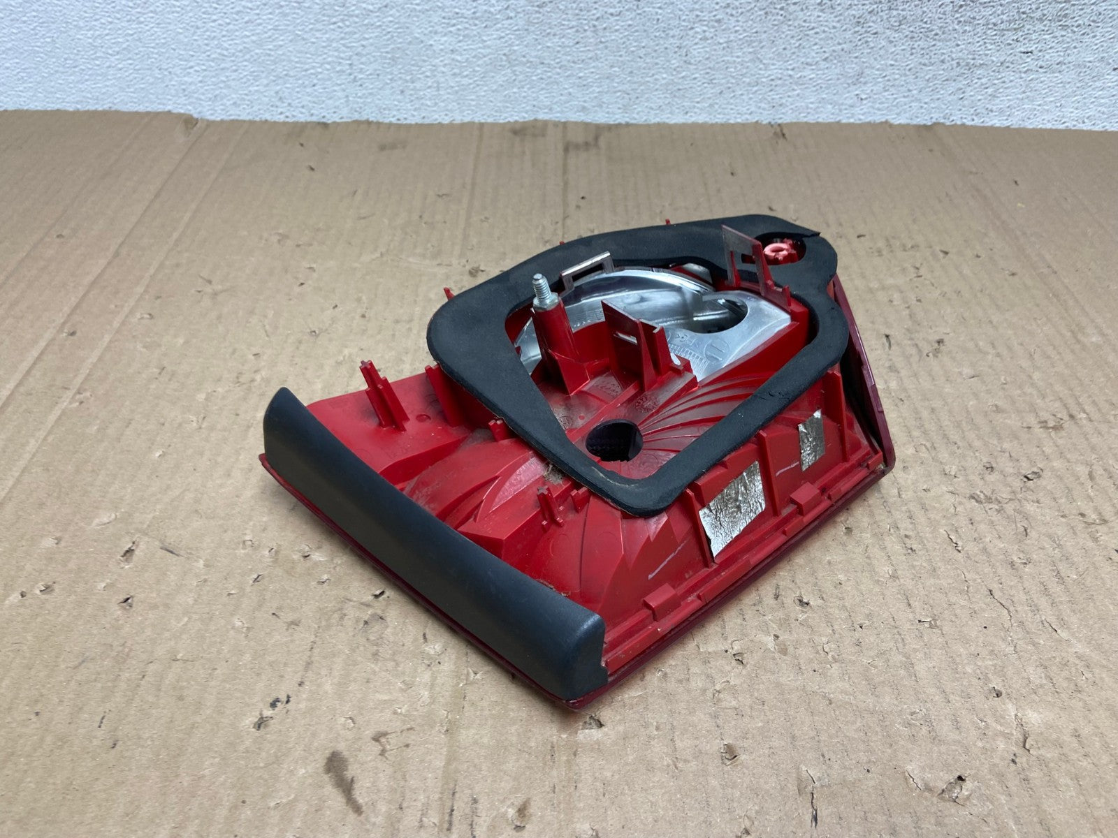 2011-2014 Volkswagen Jetta Right RH Inner Trunk Tail Light AE9060 LK6