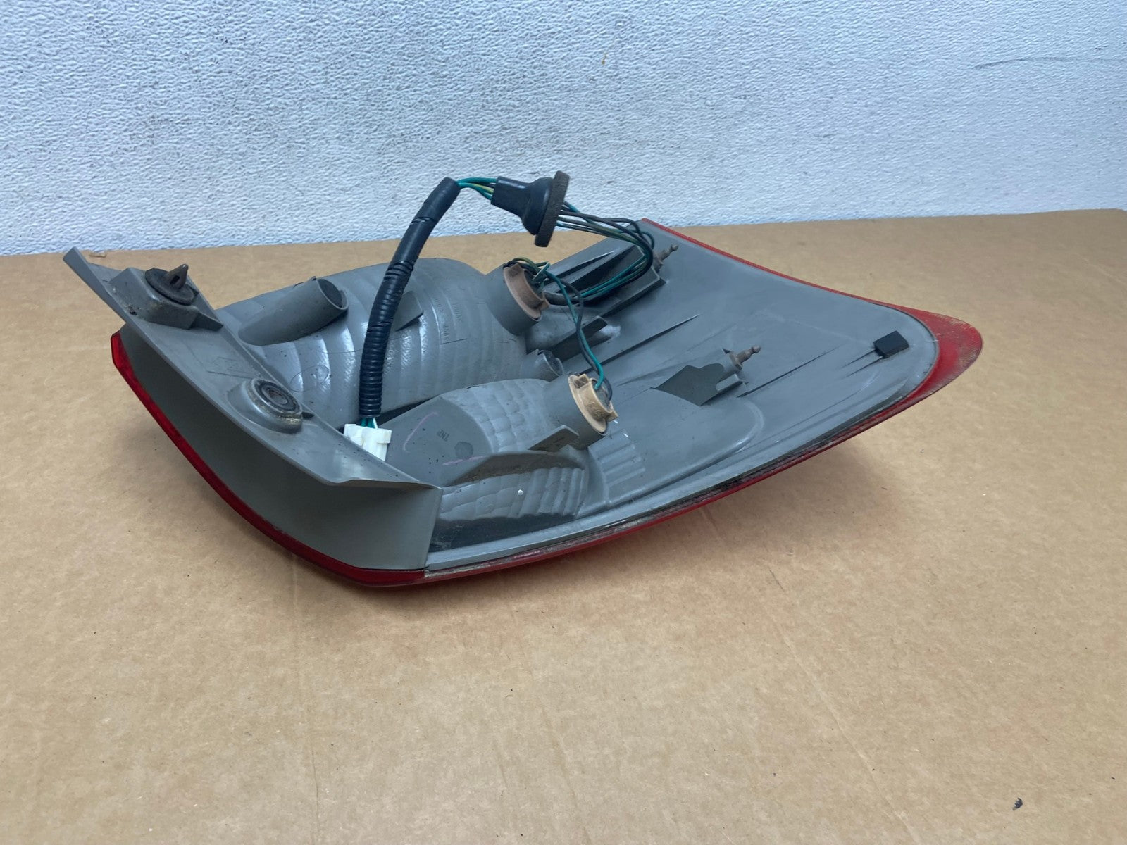 2008 to 2015 Nissan Rogue Right Passenger Rh Side Tail Light AD5291 LK4