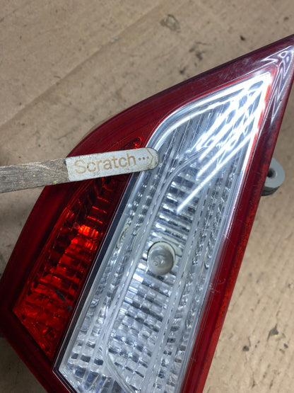 2011 to 2014 Hyundai Sonata Right Passenger Rh Inner Tail Light Oem W0851 DW3