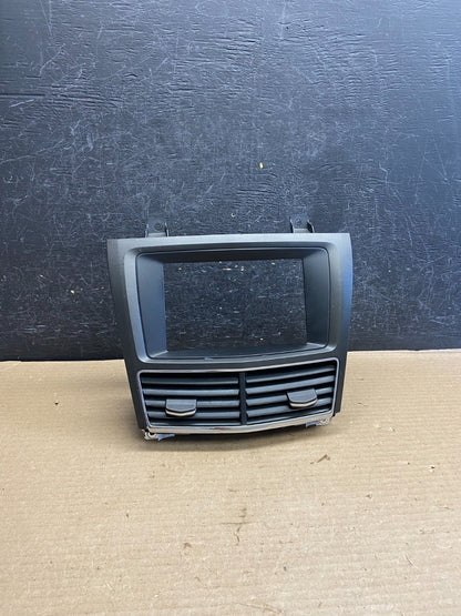 2010 - 2012 Lincoln Mkt Center Dash Gps Radio Bezel Panel Air Vent ah3501 DG0