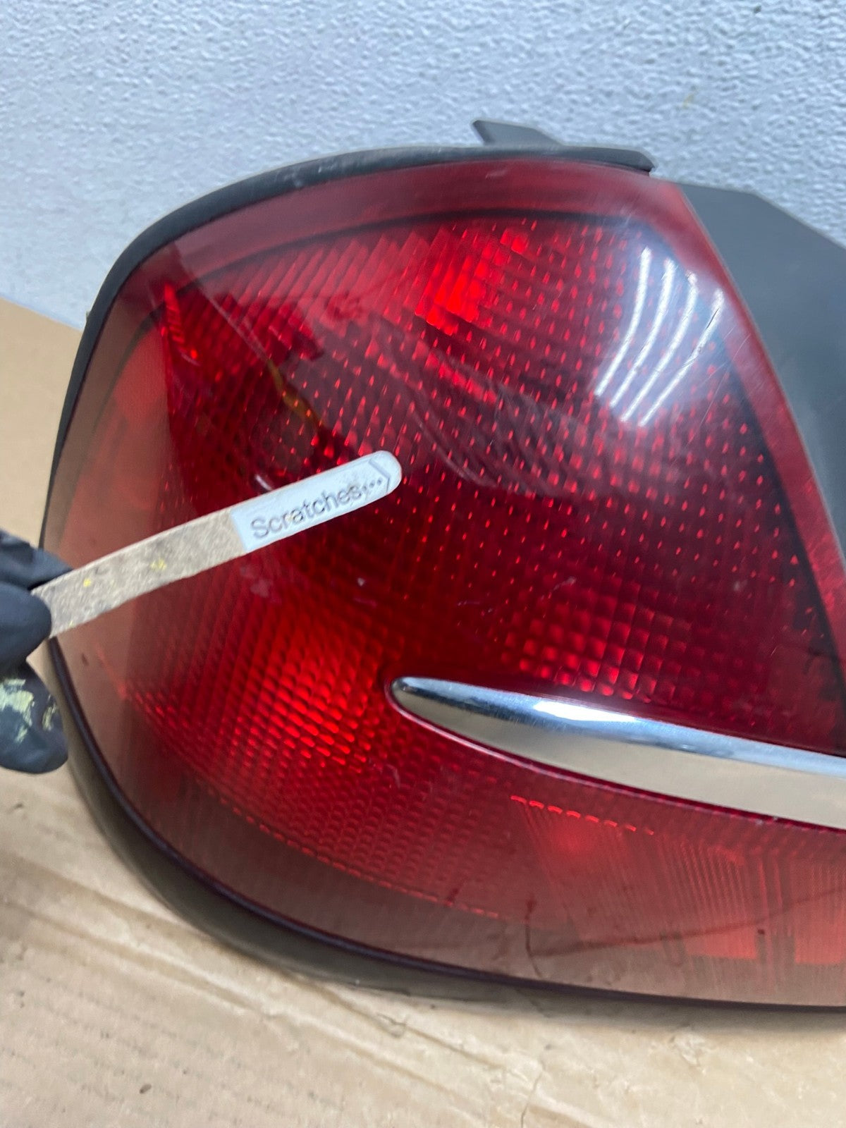 1998 - 2002 Mercury Grand Marquis Left Driver Lh Side Tail Light AD3897 LK3