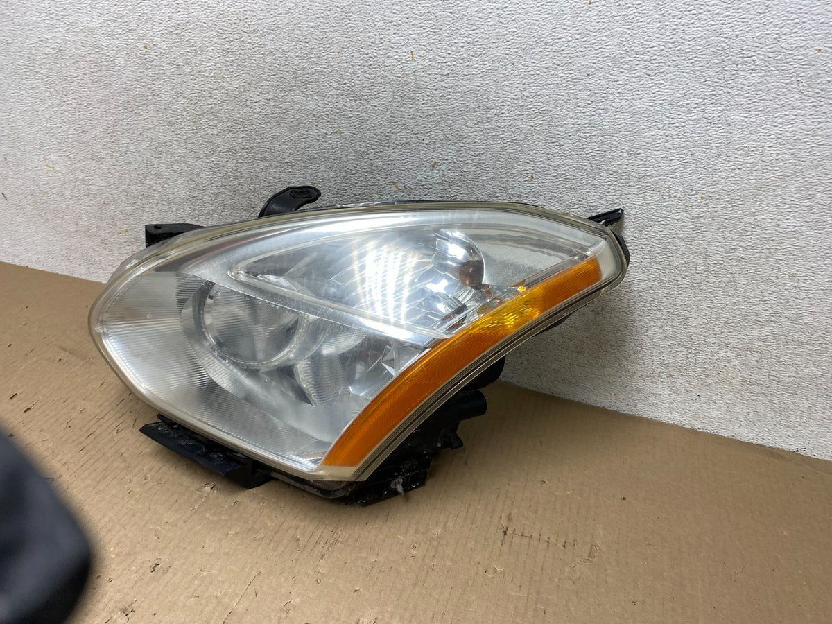 2008 to 2013 Nissan Rogue HID Xenon Headlight Left Driver Lh Side AH5820 DW2