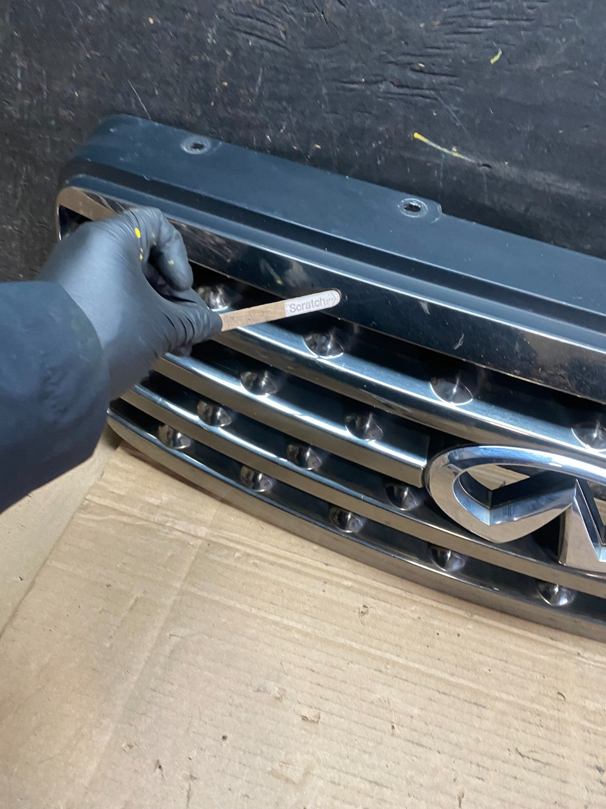 2006 2007 2008 Infiniti Fx35 Front Upper Grill Grille W/ Emblem OEM V2878 DG4