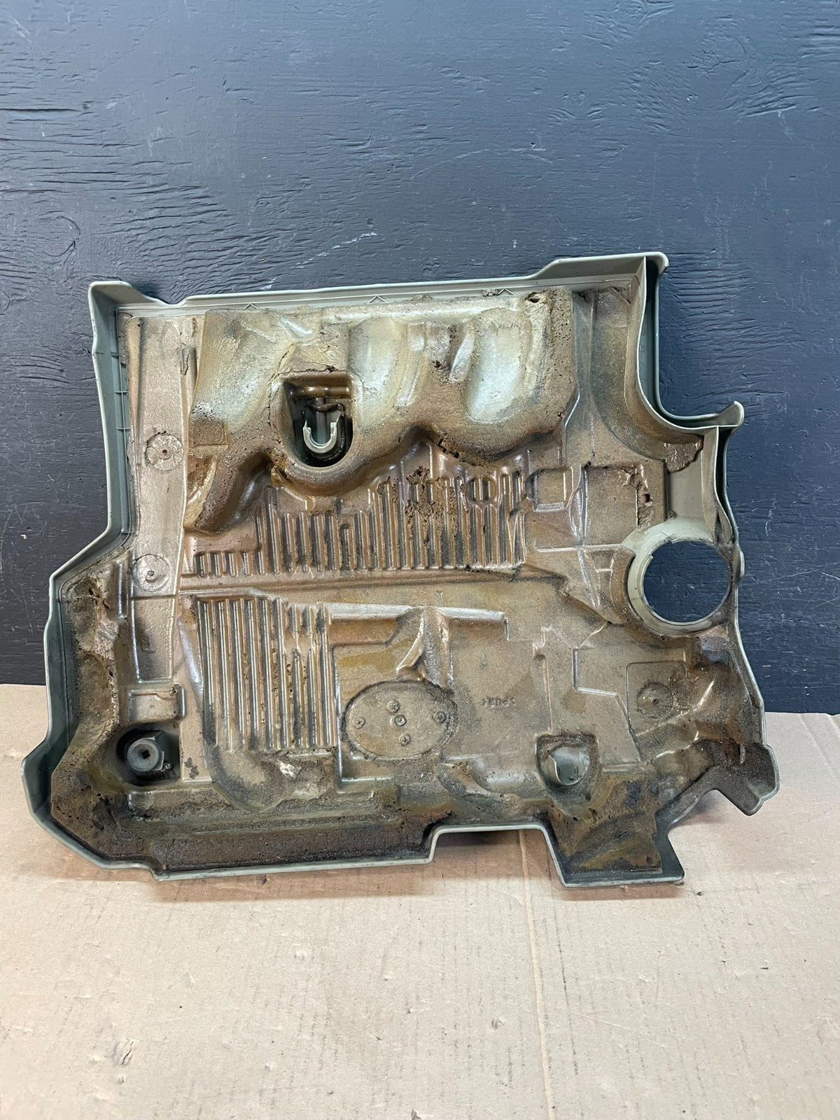 2008 to 2010 Toyota Highlander Top Engine Cover Lid AD8431 DG3