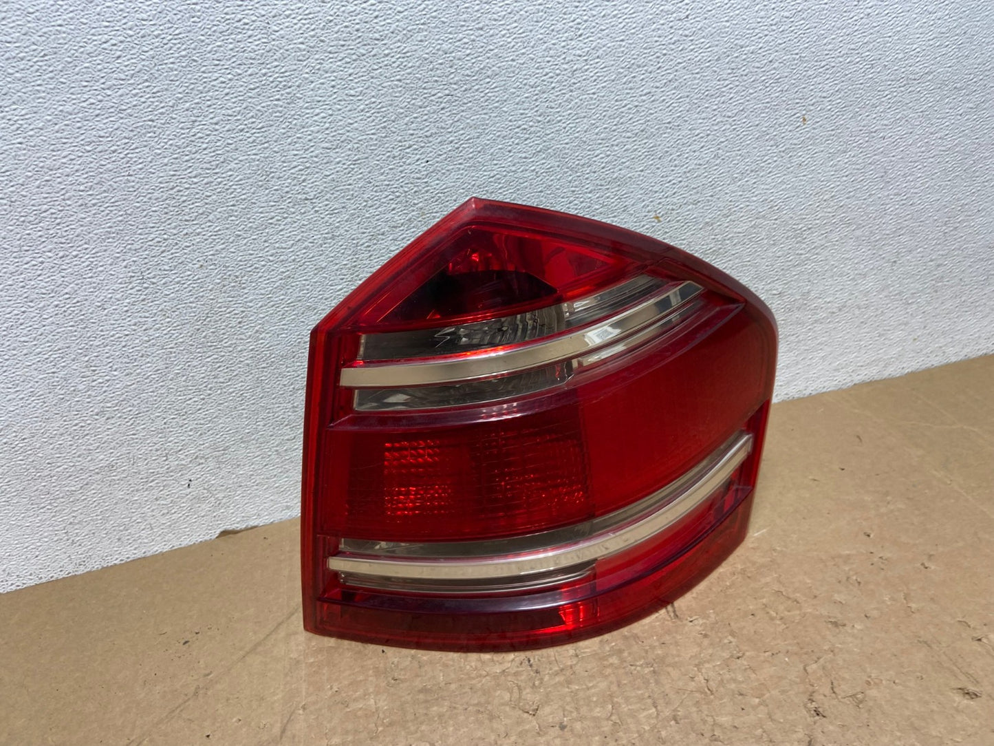 2007 to 2009 Mercedes GL-Class GL450 Right Passenger Tail Light AG1393 LK0