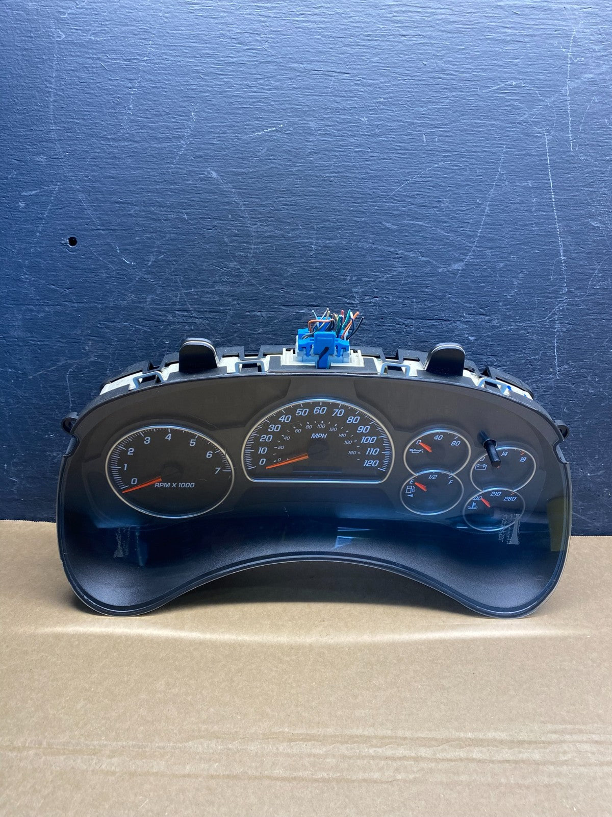 2002 - 2005 GMC Envoy Speedometer Cluster Gauge af7856 DG0