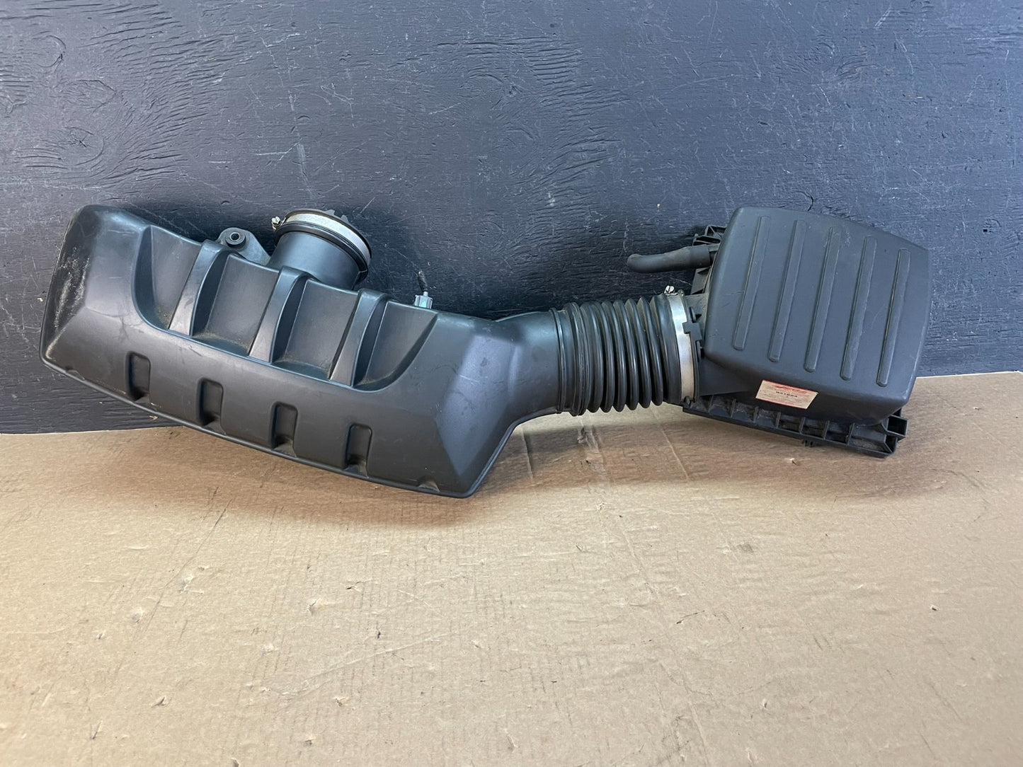 2011-2021 Jeep Grand Cherokee 5.7 V8 Air Intake Resonator Box af5378 DG0