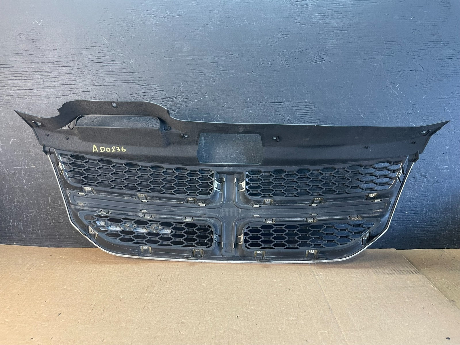 2011 to 2018 Dodge Journey Front Upper Chrome Grill Grille AD0236 DG5