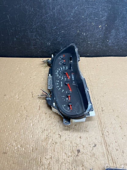 2006 Ford E350 Gauge Speedometer Cluster AE4310 DW1