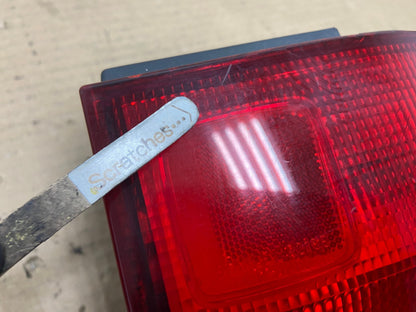 2002 2003 2004 Honda Odyssey Right Passenger Side Tail Light AH4290 LK3