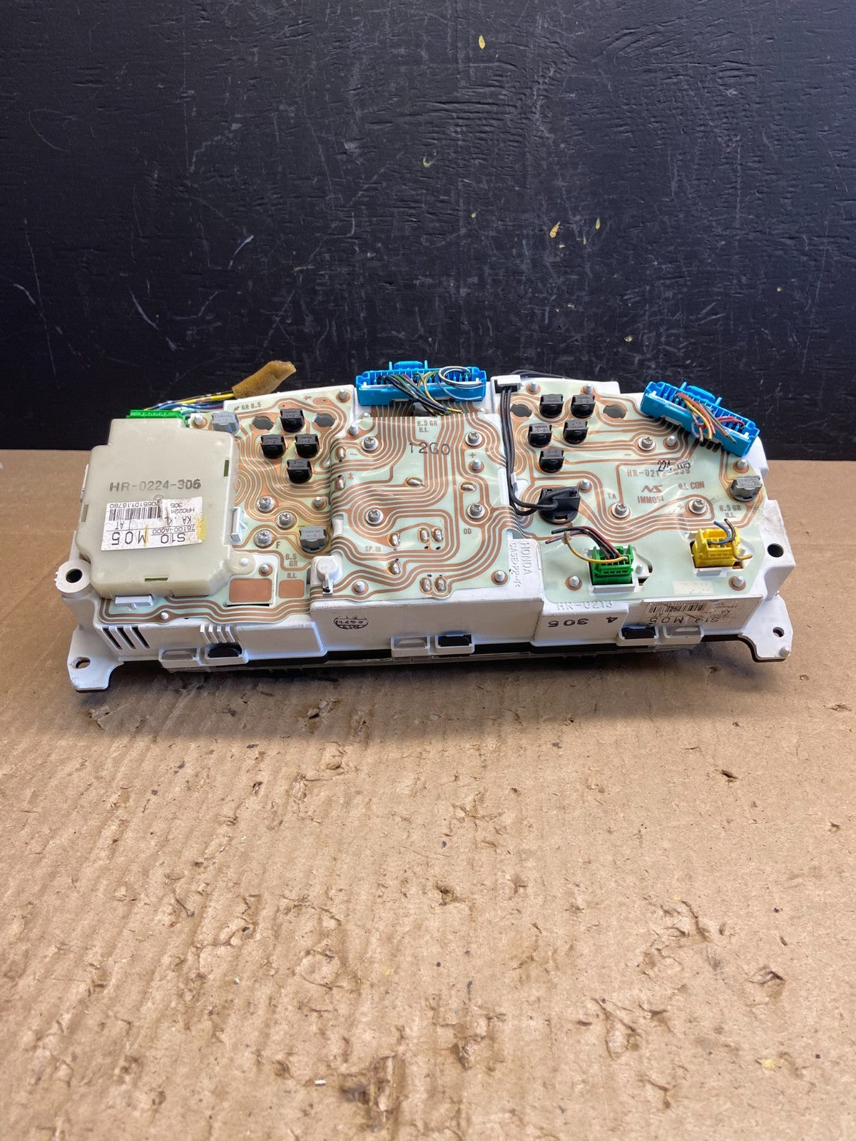 1997 to 2001 Honda CRV Instrument Gauge Cluster AB98487