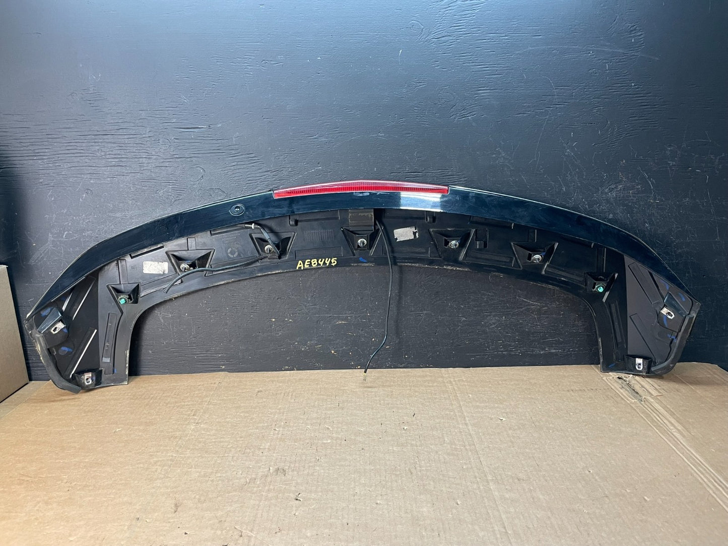 2010-2016 Cadillac Srx Upper Rear Spoiler Wing Brake Light AE8445 DG7