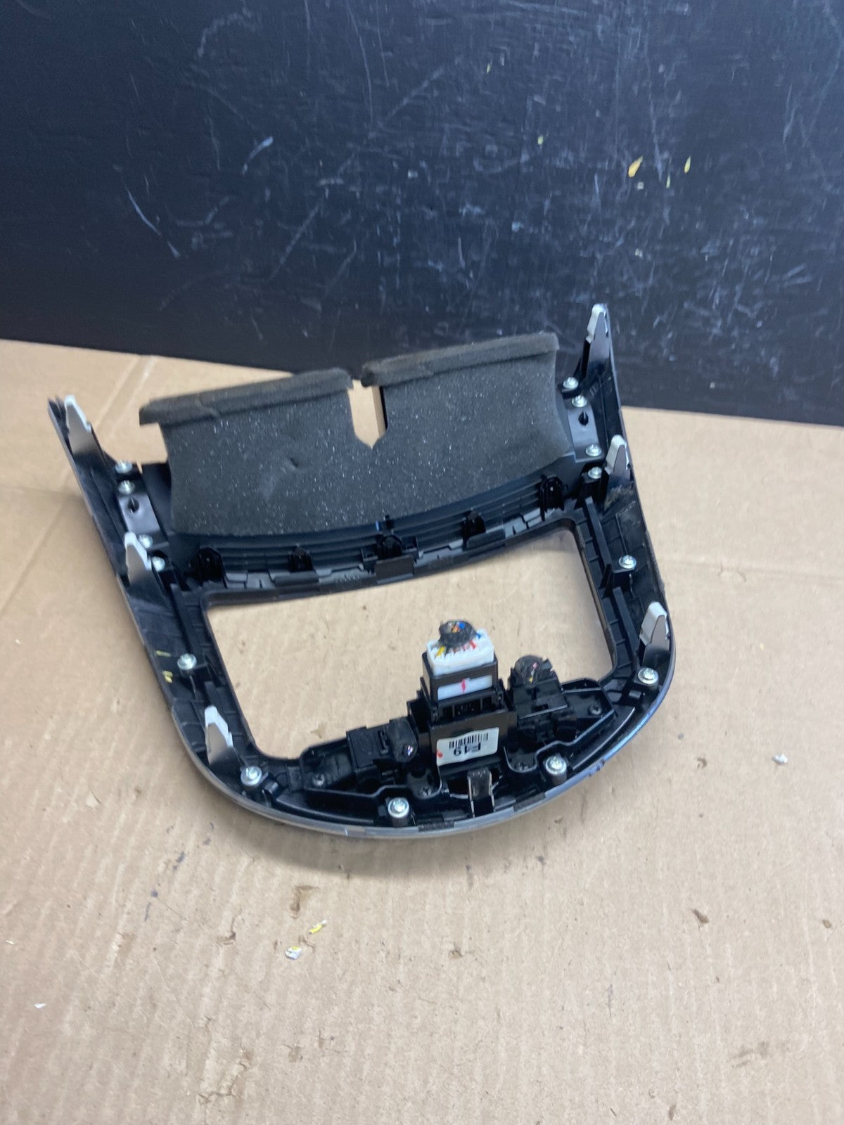 2012 to 2017 Hyundai Accent Center Radio Hazard Air Vent Bezel OEM ab9441 DG5