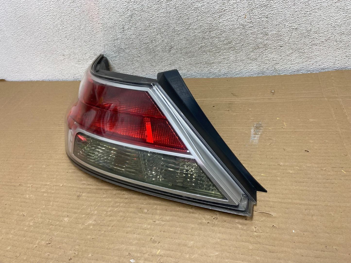 2009 2010 2011 Acura TL Left Driver Lh Side Tail Light AG8964 DW2