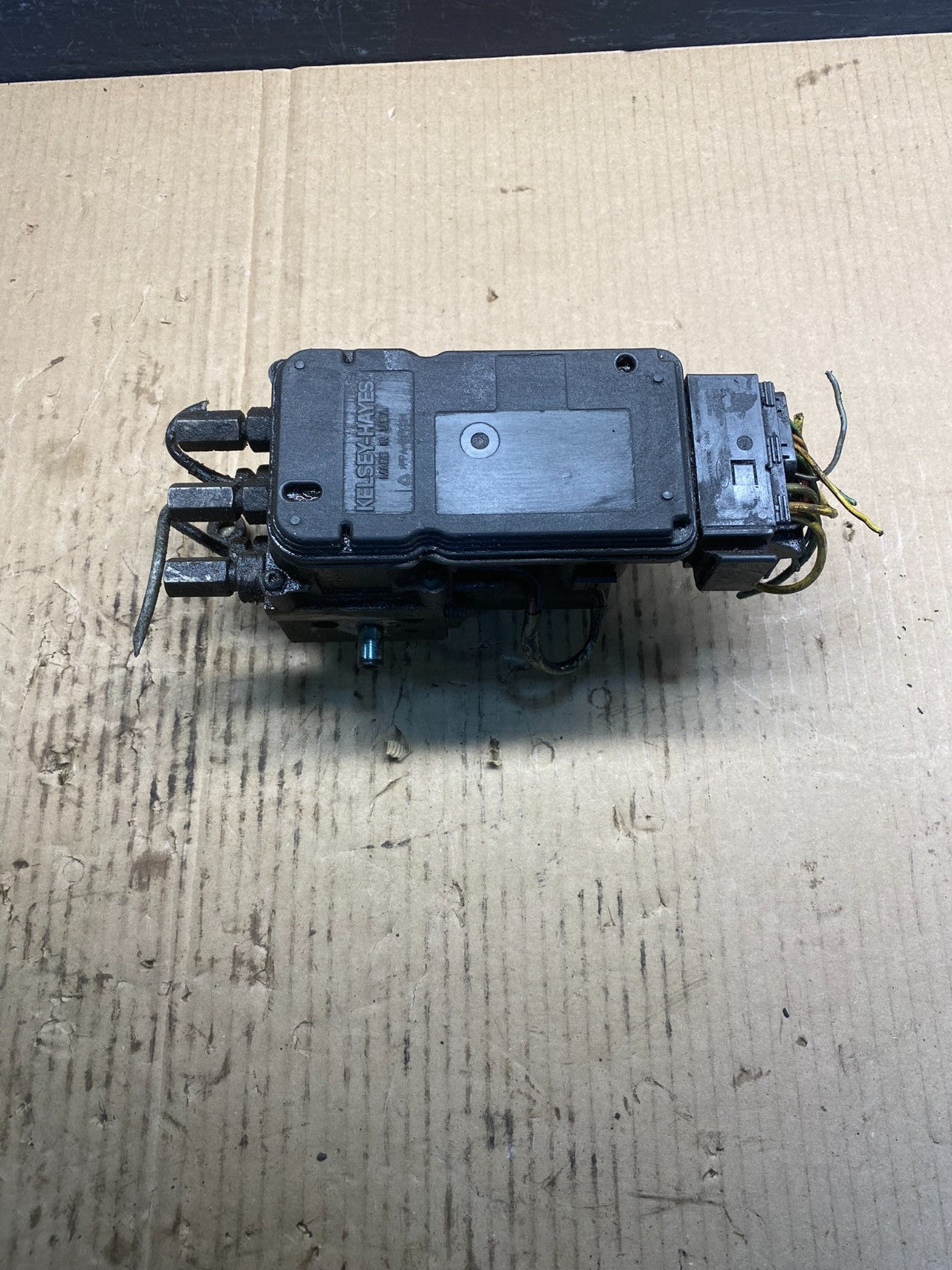 2006 2007 Ford E250 E350 Econoline Anti-Lock ABS Antilock Brake Pump AC0923 DG0