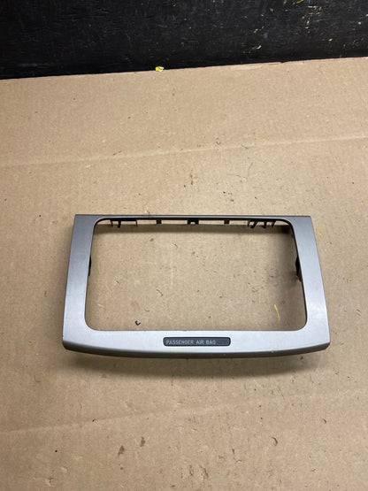 2006 to 2010 Volkswagen Passat Radio Dashboard Bezel Trim Cover t9260 DG0
