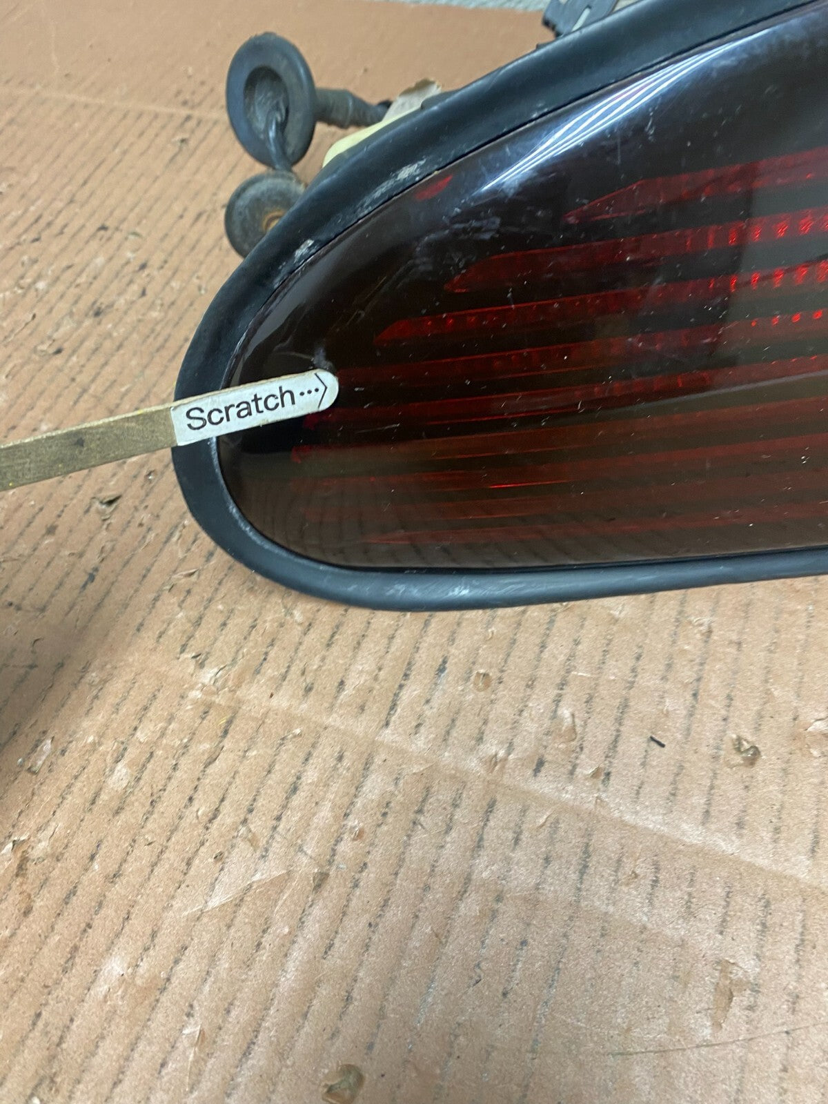 1995 to 2000 Oldsmobile Aurora Left Driver LH Side Tail Light M0188 DW4