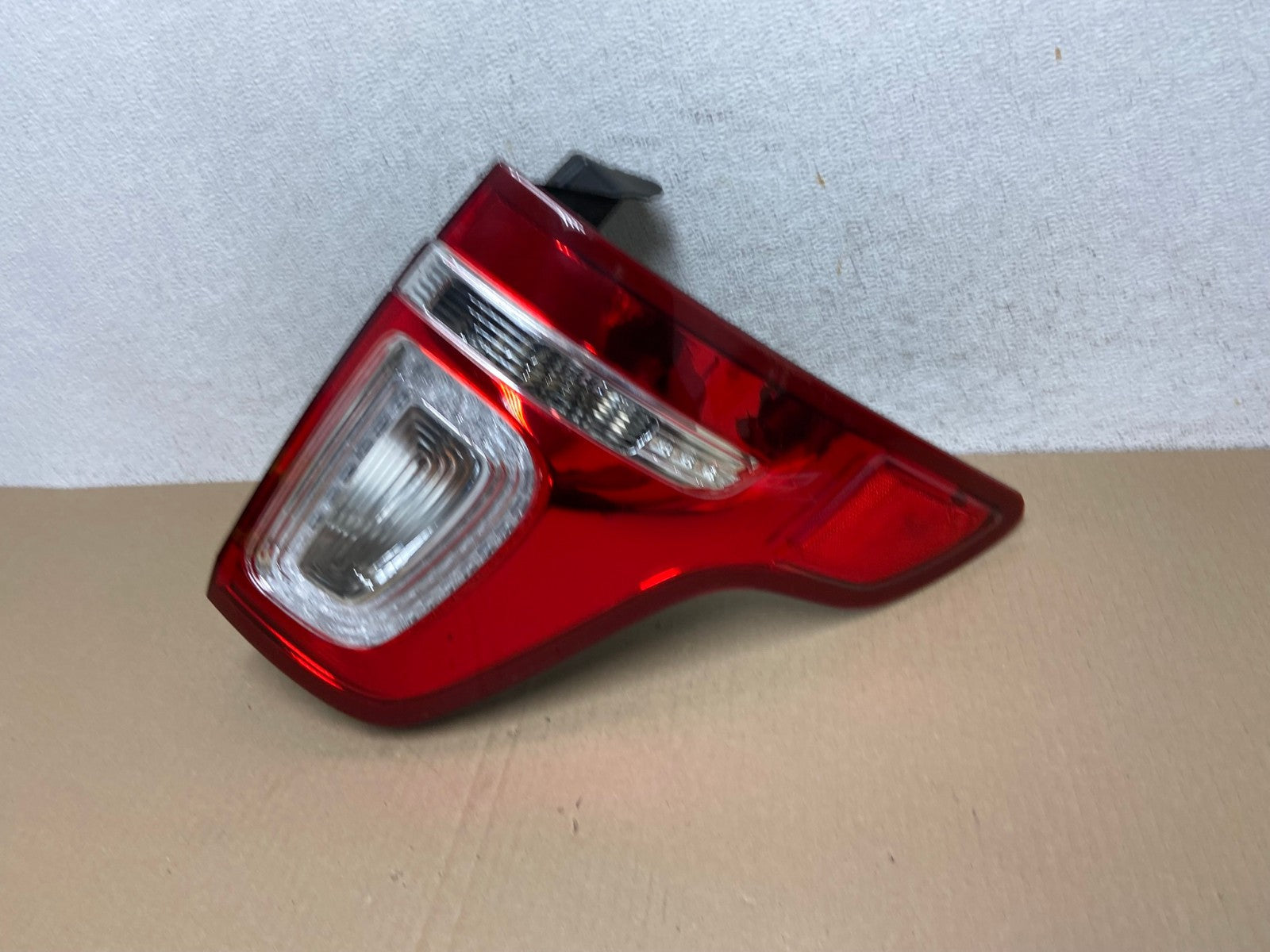 2011-2015 Ford Explorer Police Package Right Passenger Side Tail light AE9415 LK1