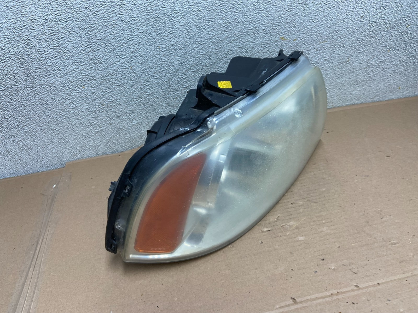 Xenon 2003-2006 Lincoln Navigator Right Passenger Side Headlight OEM AA9907 DW2
