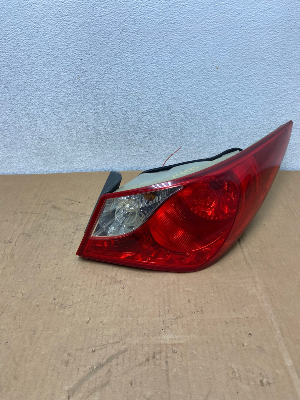 2011 2012 2013 Hyundai Sonata Right Passenger RH Tail Light AC8585 LK0