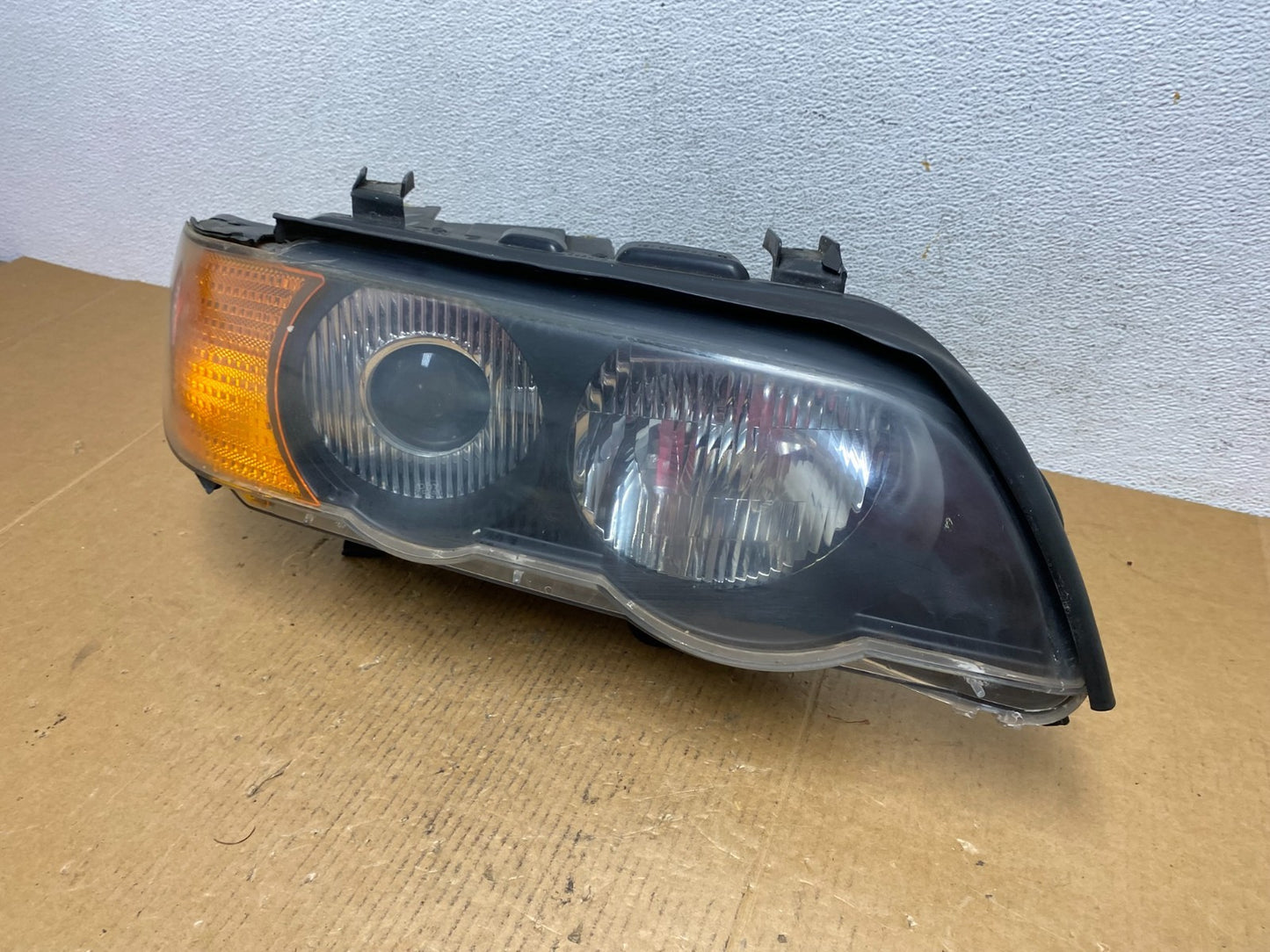 Xenon 2000 - 2003 Bmw X5 E53 Headlight Right Passenger RH Side AE0584 DW1