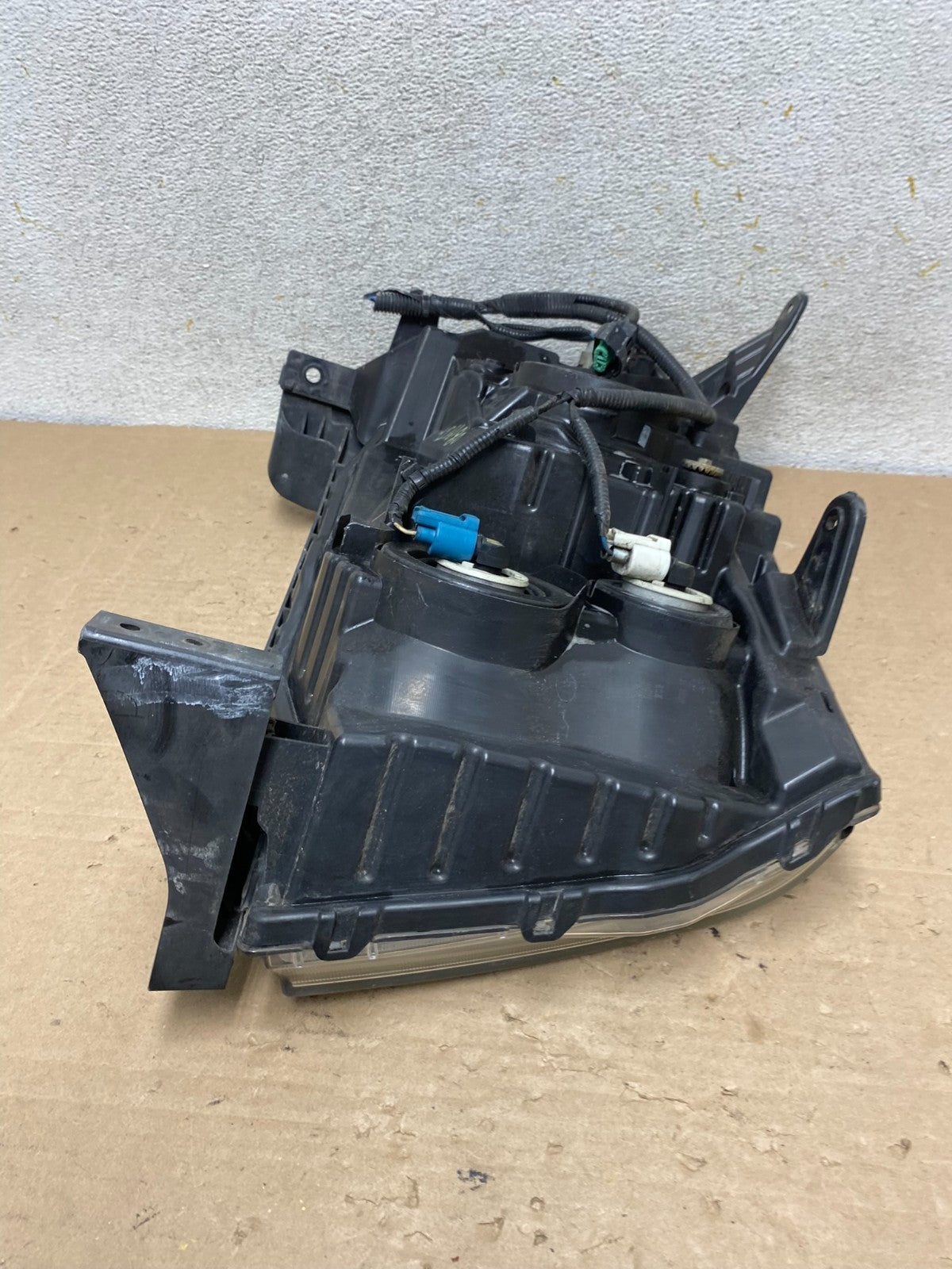 2009 2010 2011 Honda Pilot Left Driver LH Halogen Headlight AI1080 DW8