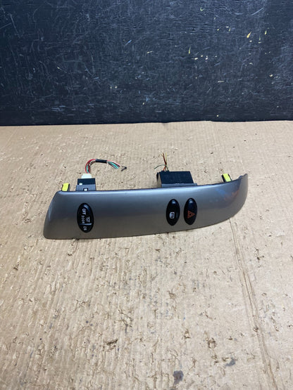 2004 to 2010 Toyota Sienna Left Side Climate Switches Bezel Trim AF1691 DG0