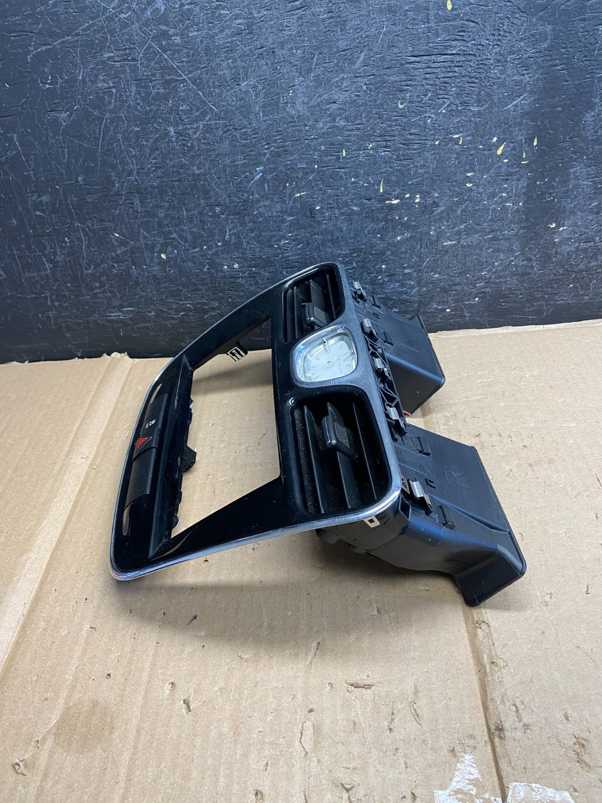 2011-2014 Chrysler 200 Dash Radio Bezel Trim Clock Hazard Bezel AH5661 DG2