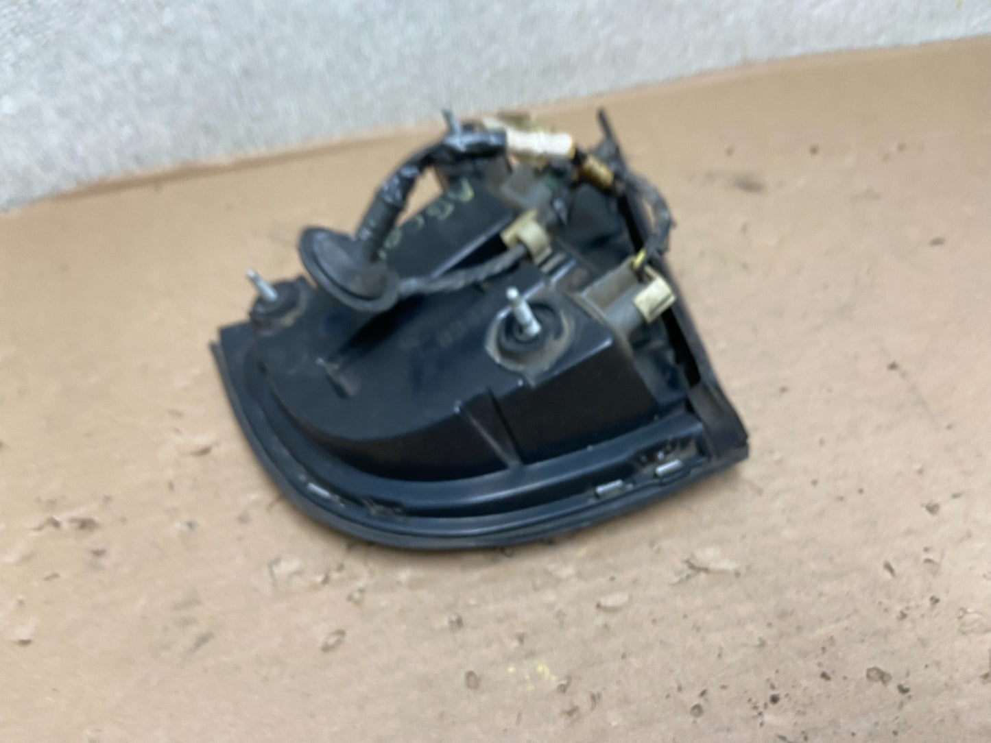 1997-1998 Buick Park Avenue Ave Left Driver Lh Side Tail Light OEM AB0094 LK5