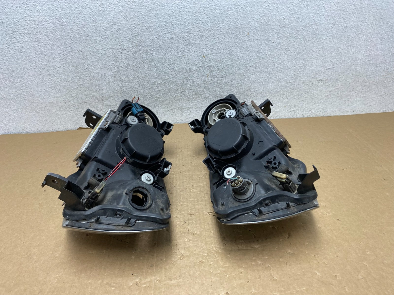2002 to 2003 Acura TL Driver Left+Right Side HID Xenon Headlights AF7919 DW11