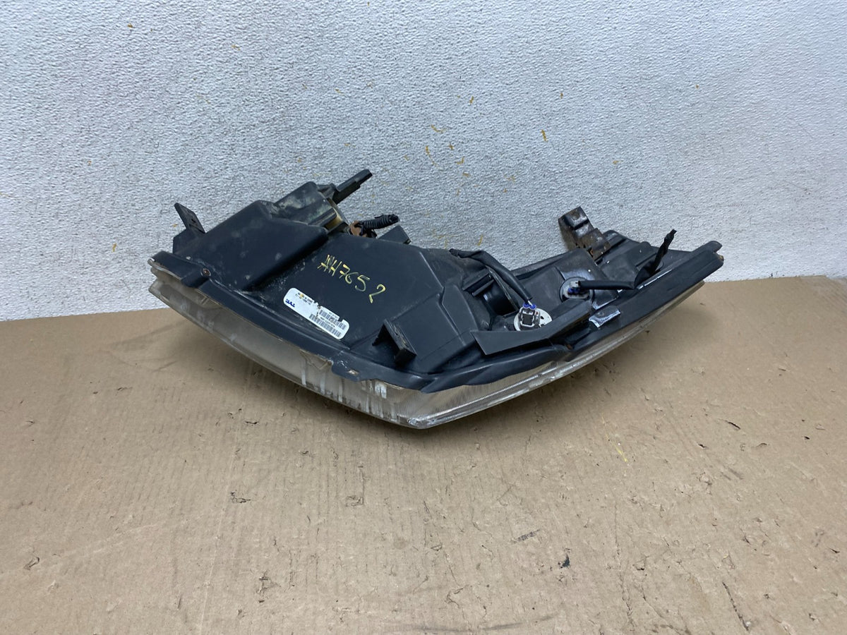 2004 to 2009 Nissan Quest Right Passenger RH Black Headlight TYC AH7652 DW8