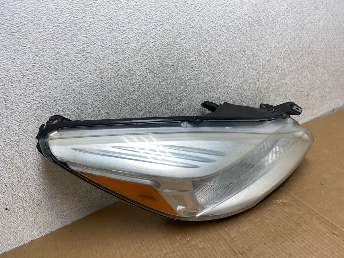 2013 - 2016 Ford Escape Headlight Right Passenger RH Side Halogen AI5790 LK2