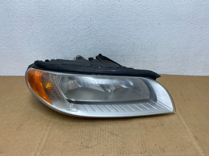 2008 to 2013 Volvo XC70 V70 S80 Right Passenger Side Halogen Headlight AC8453 DW0