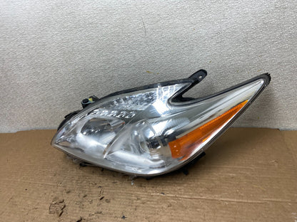 2010 - 2011 Toyota Prius Left Driver Side Halogen Headlight OEM Z3709 PS1