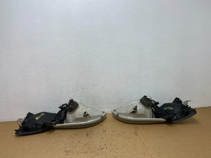 2001 2002 2003 Toyota Sienna Left+Right Side Set Headlights Halogen AD2397 DW10
