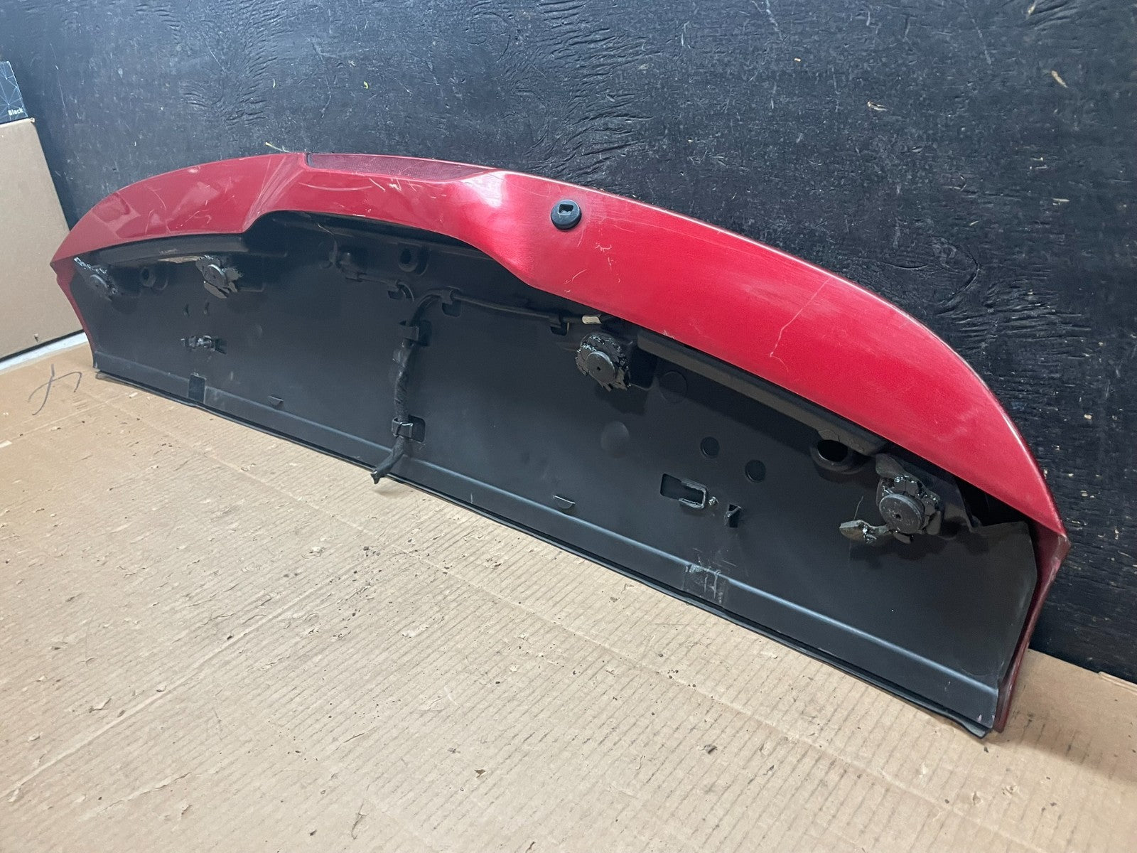 2011 to 2013 Jeep Grand Cherokee Rear Spoiler Wing OEM Y1886 DG9