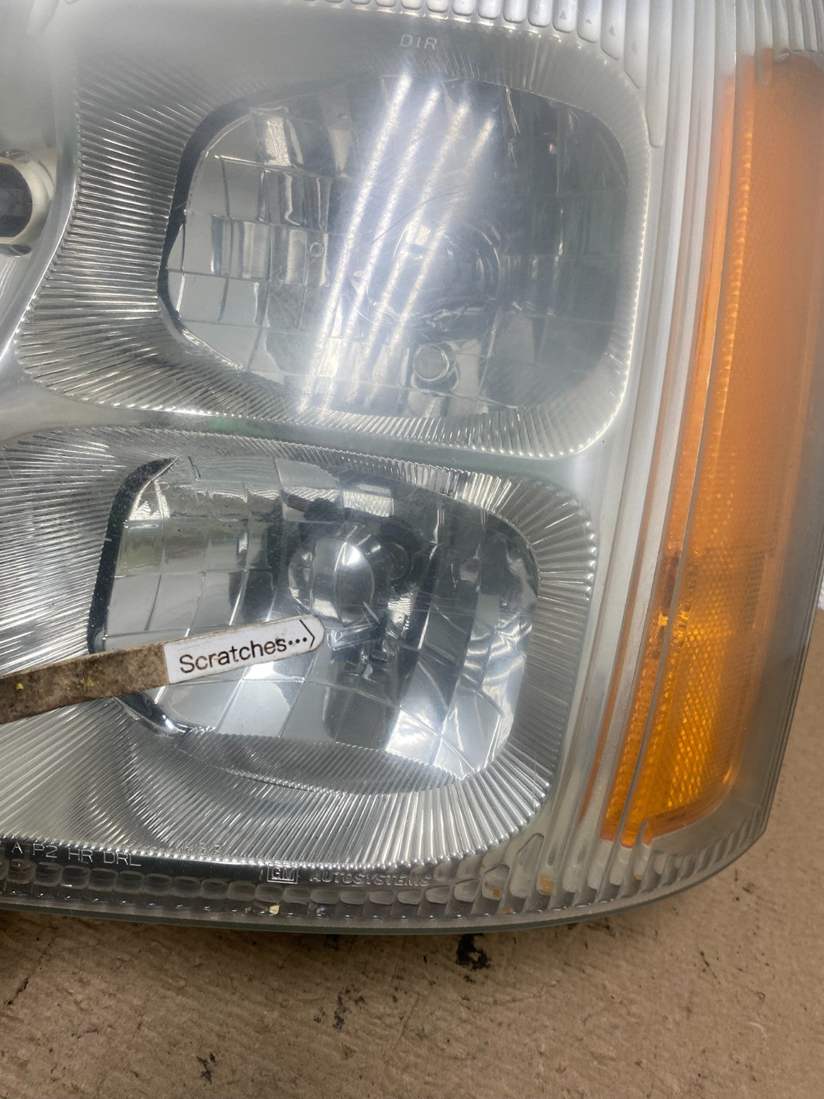 2002 to 2006 Cadillac Escalade Left Driver Lh Xenon HID Headlight AF5014 DW3