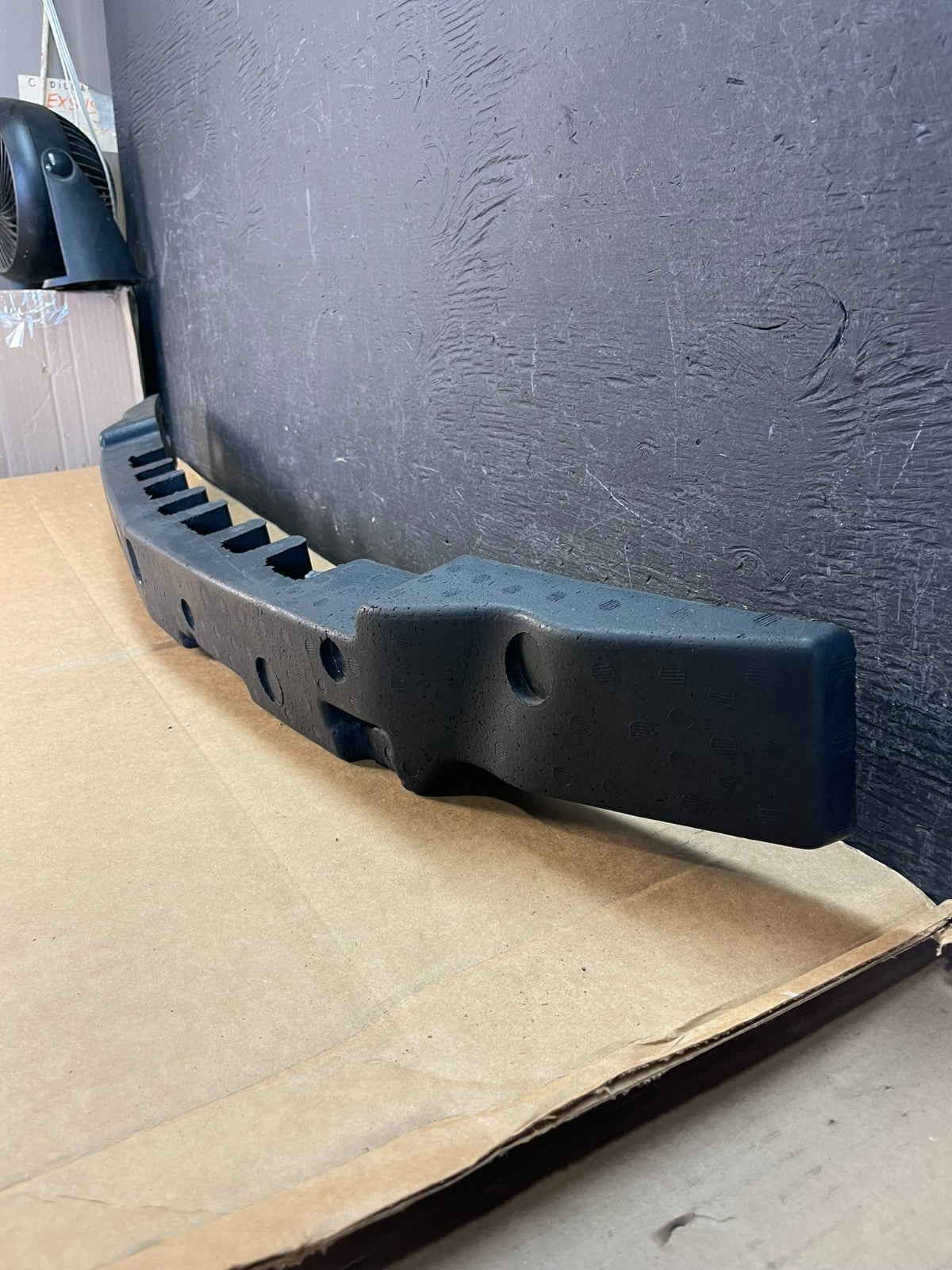 2013 Chevrolet Malibu Front Bumper Absorber AE0783 DG1