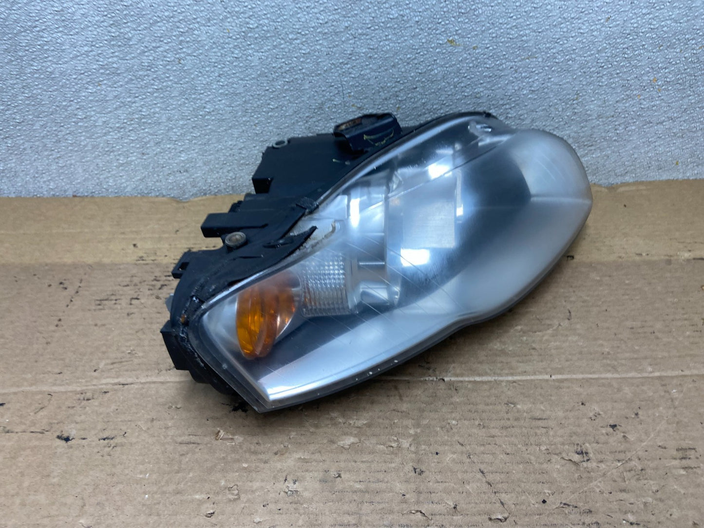 2005 2006 2007 2008 Audi A4 Right Passenger RH Halogen Headlight Oem AB3329 DW2